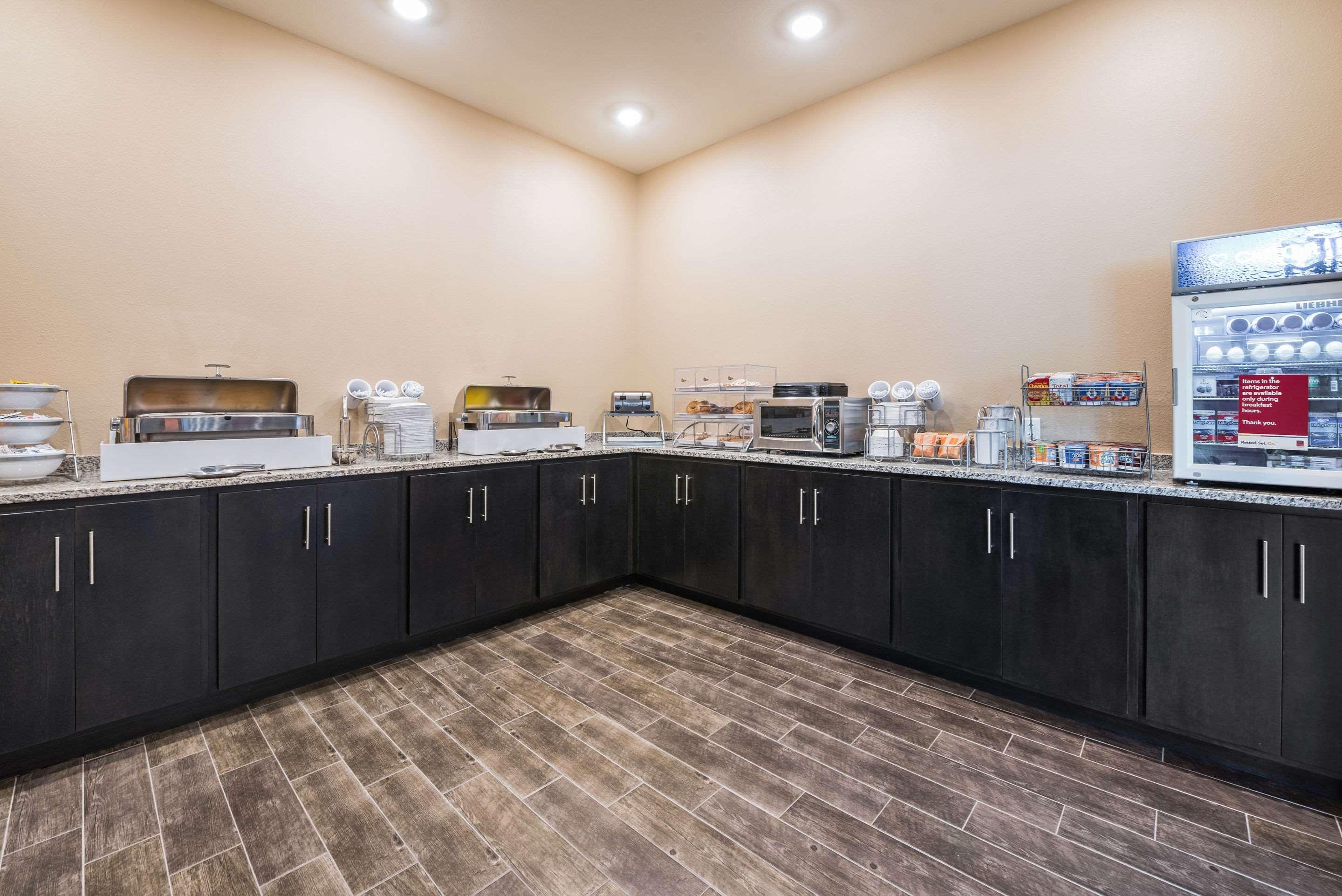 Comfort Suites Marysville Columbus - Northwest Экстерьер фото