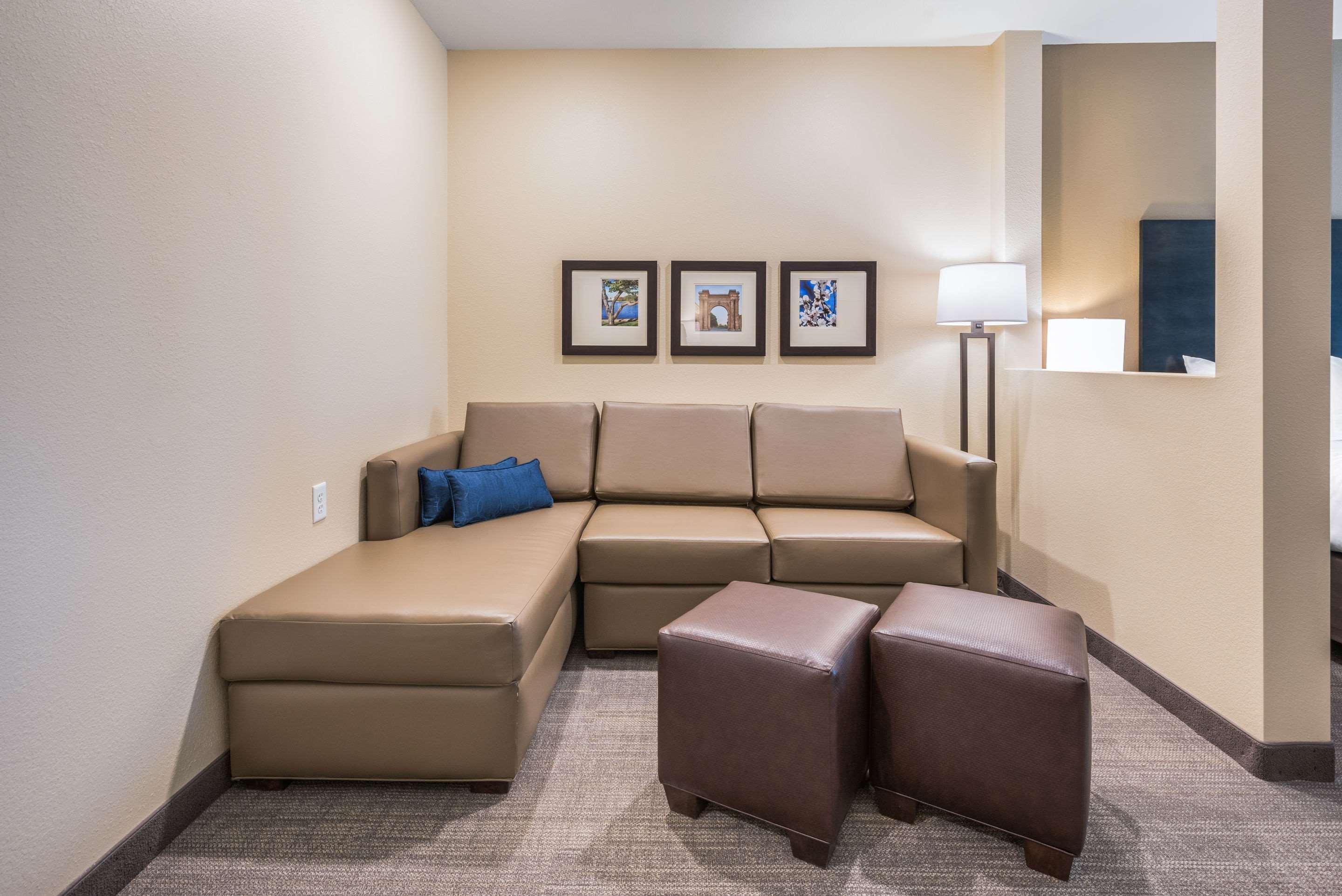 Comfort Suites Marysville Columbus - Northwest Экстерьер фото